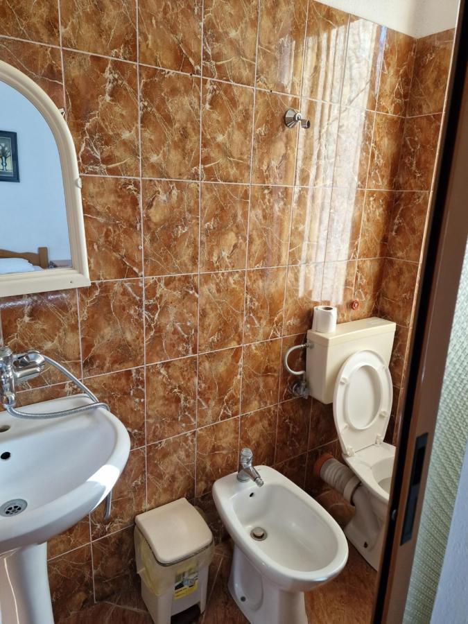 Hotel Restaurant Savoja Pogradec Eksteriør bilde