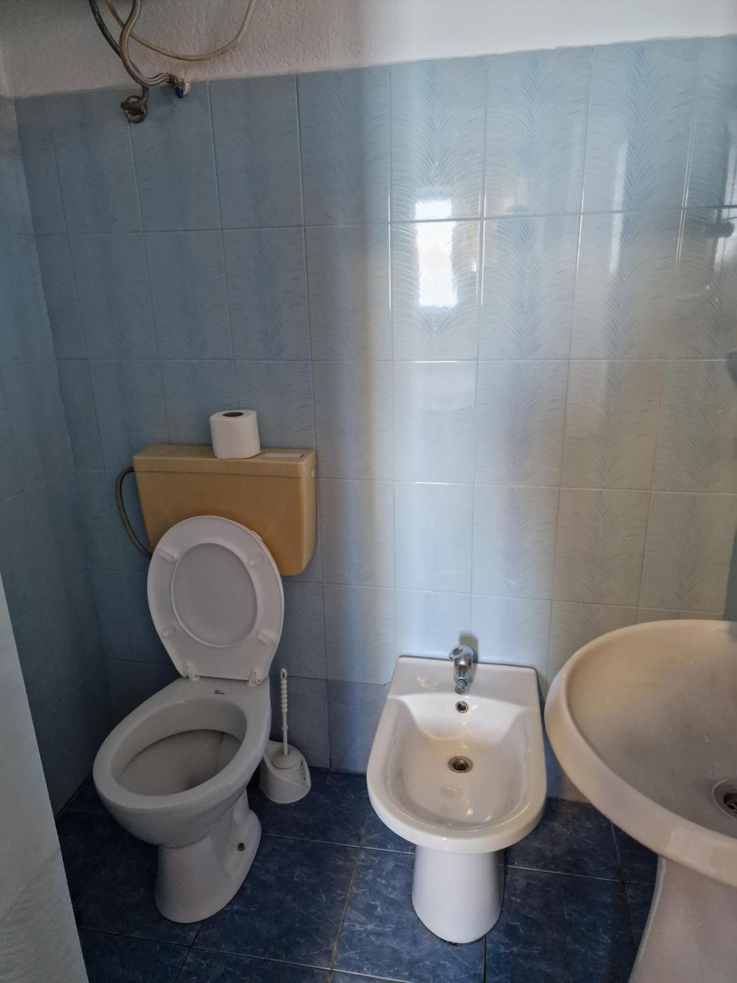 Hotel Restaurant Savoja Pogradec Rom bilde